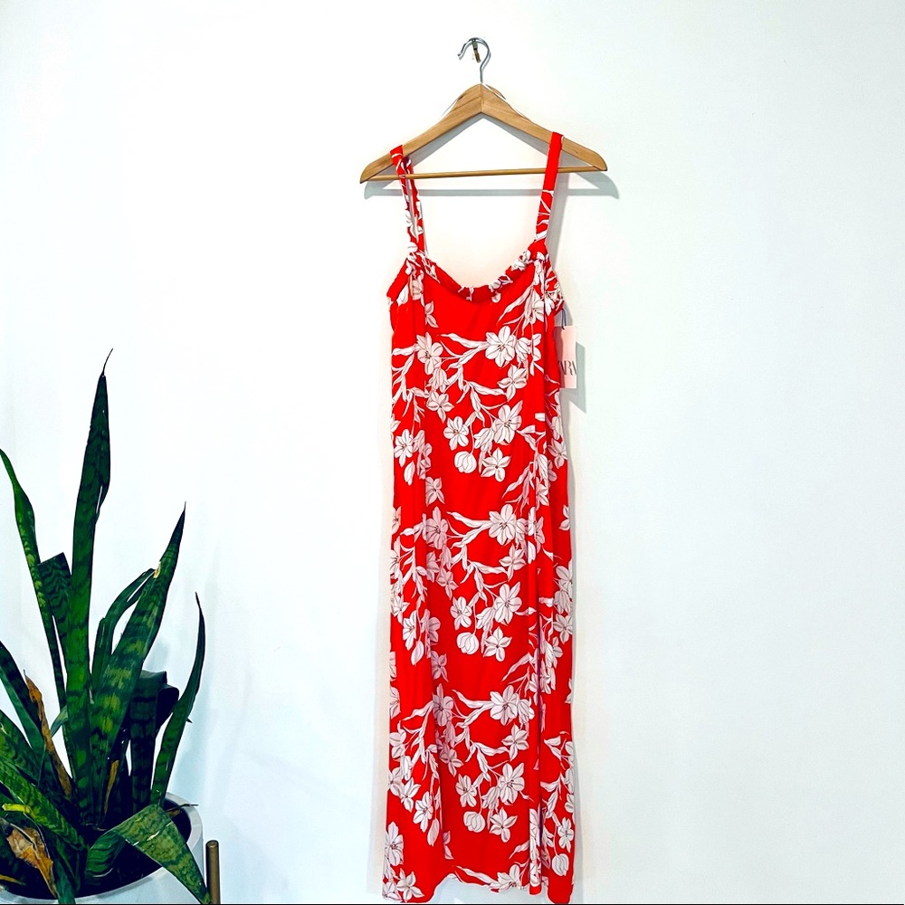 Zara Red Floral printed Sleevlees Maxi dress